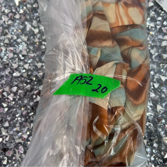 Dynamite blouse tie up swirls ribbon bow front brown Multicolor Tie-Front Blouse - Picture 11 of 11